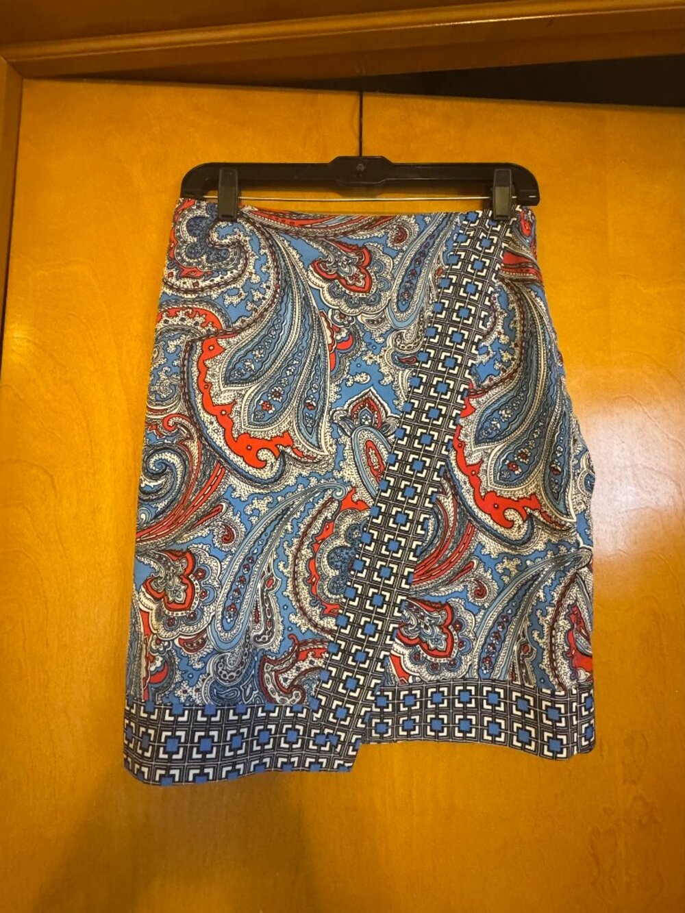 Bandana Print Skirt Size 4 New York & Company, Faux Wrap - lined